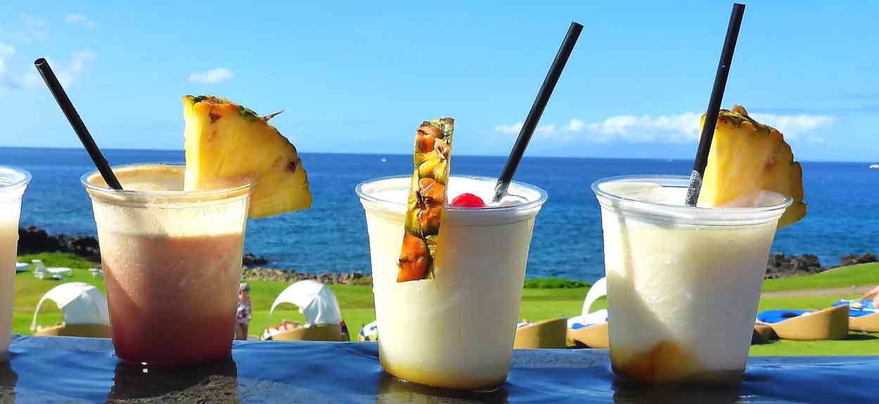 10 Must-Sip Fun Summer Drinks | Cocktails, Mocktails & More!