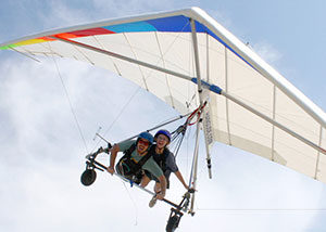 Gifts for Thrill Seekers - Hang Gliding