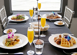 Best Experience Gifts for Christmas - Champagne Brunch Cruise