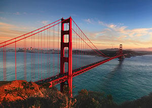 San Francisco Attractions - The Golden Gate Bridge 