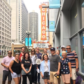 The Best of Chicago Food and Sightseeing Tour with Bike or Kayak Rental