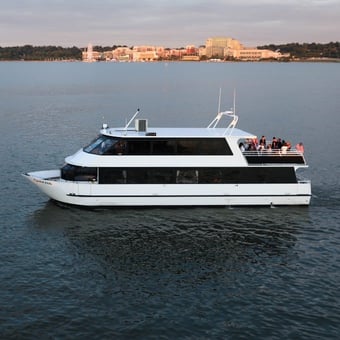 Potomac River Cruise to Mt. Vernon