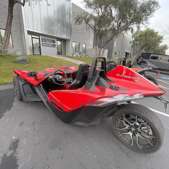 Automatic Polaris Slingshot SL Rental in Las Vegas