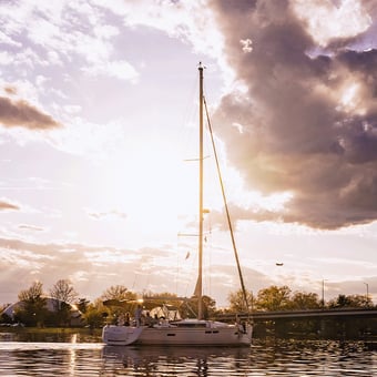 Private Dining Cruise on a Luxury Yacht