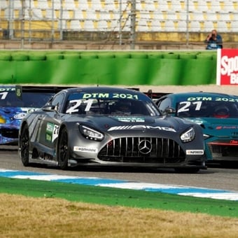 60-Minute Race Car Simulator Experience