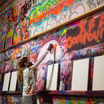 Spray Paint and Sip Experience