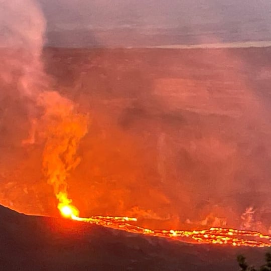 Volcano Erupting 