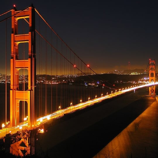 Golden Gate Bridge up close