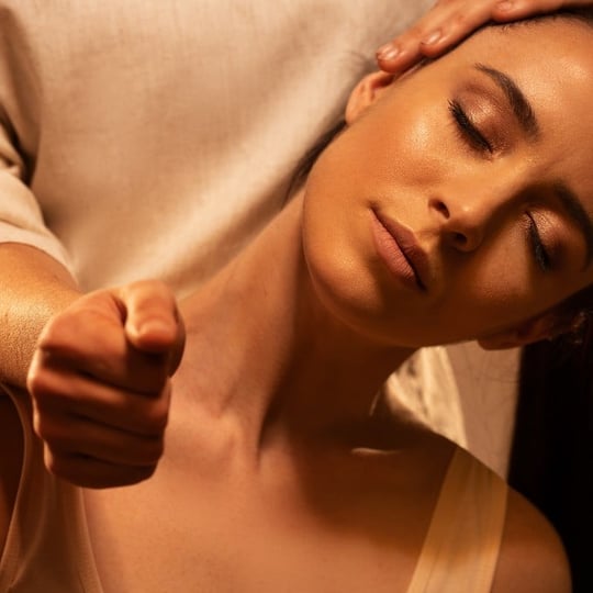 RELAX AND RECHARGE: 1.5-HOUR THAI MASSAGE EXPERIENCE, USA wellness retreat