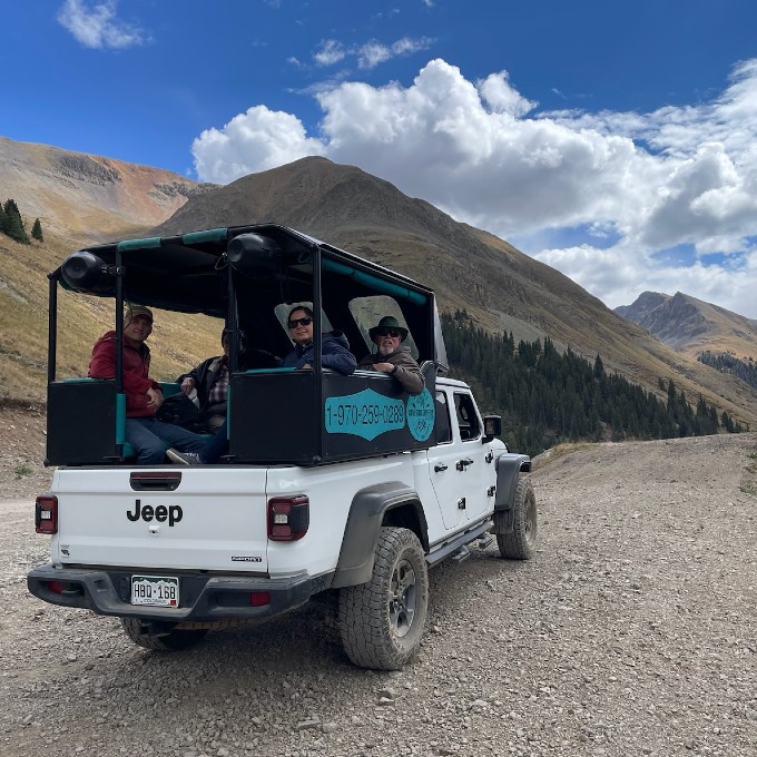 Group on Jeep driving in mountains