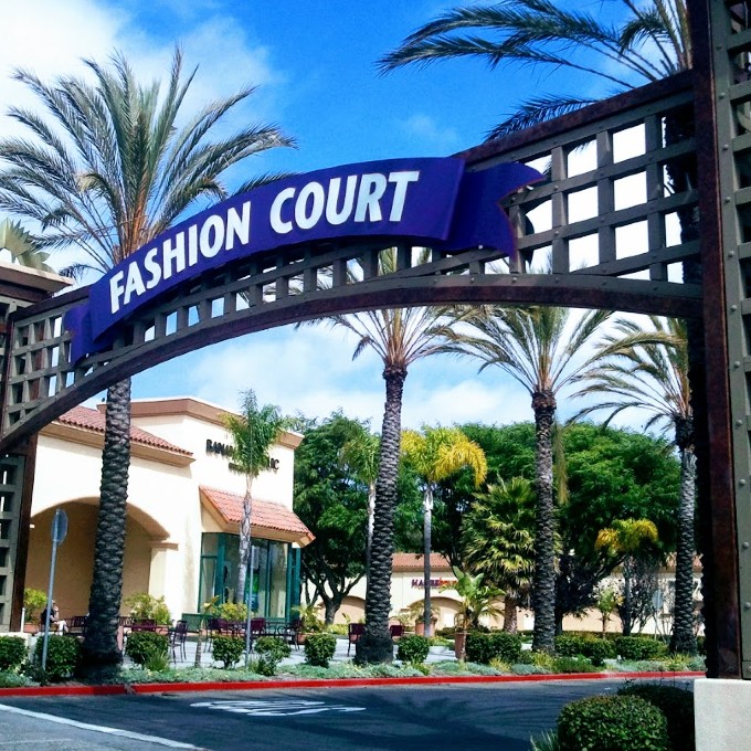 Camarillo Premium Outlets Shopping Tour Virgin Experience Gifts