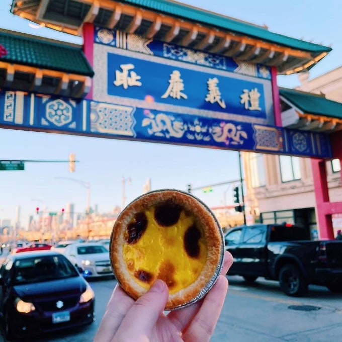 Egg tarte in front of Chinatown