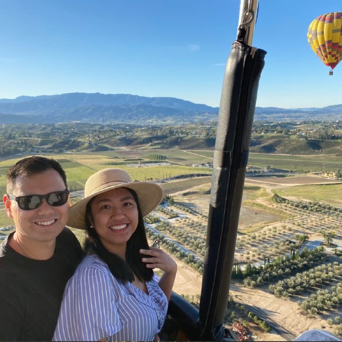 Couple on hot air balloon