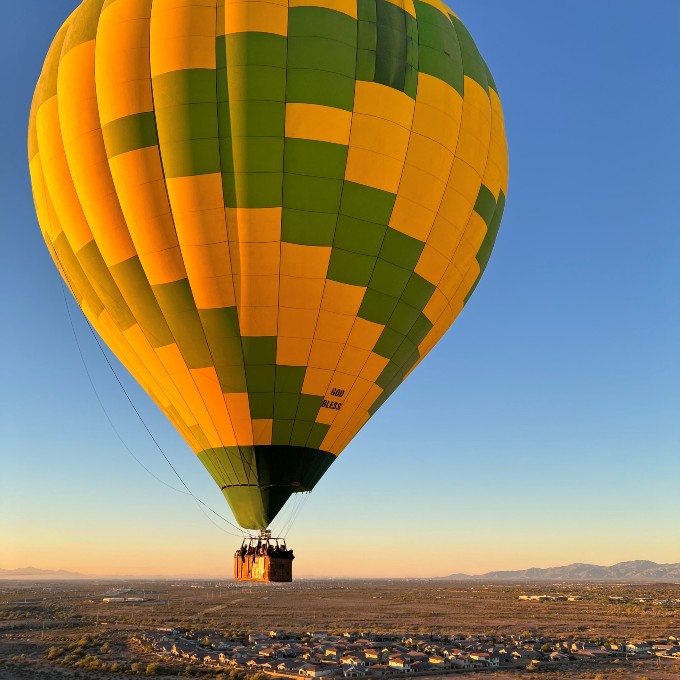 Hot air balloon store ride for 4