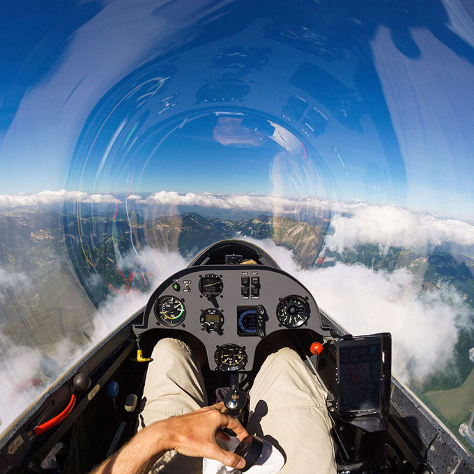 Deluxe Emerald Bay Glider Flight Virgin Experience Gifts