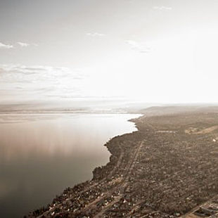 Duluth Shoreline on Lake Superior Helicopter Tour