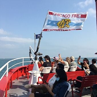 Historic and Architectural Cruise on a Chicago Fireboat