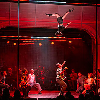 Club Fugazi’s “Dear San Francisco” Acrobatic Circus Show for Two