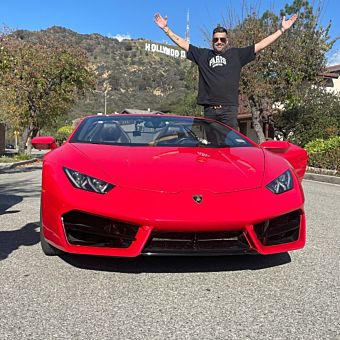 Drive a Sports Car: 30-Minute Hollywood Adventure