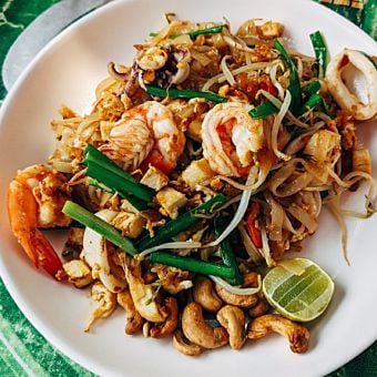 Classic Pad Thai Cooking Class