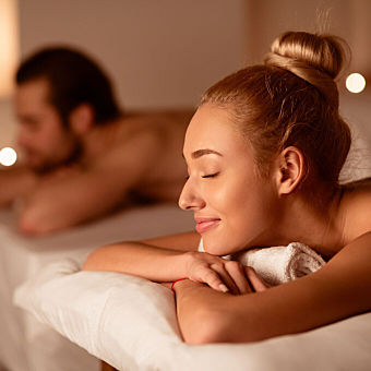 Relaxing Couples Swedish Massage 