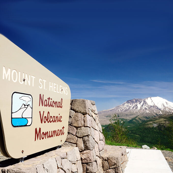 Mount St. Helens sign