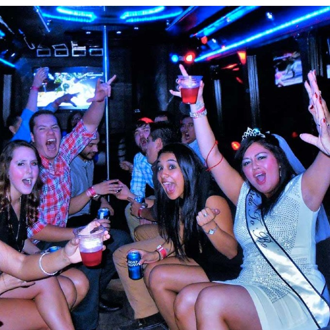 Deluxe Vegas Nightclub Experience