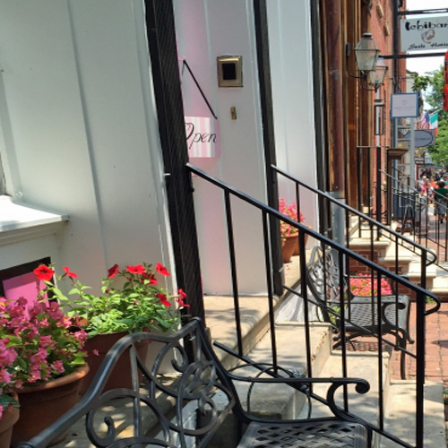 Guided Food Tour in Old Town Alexandria, VA