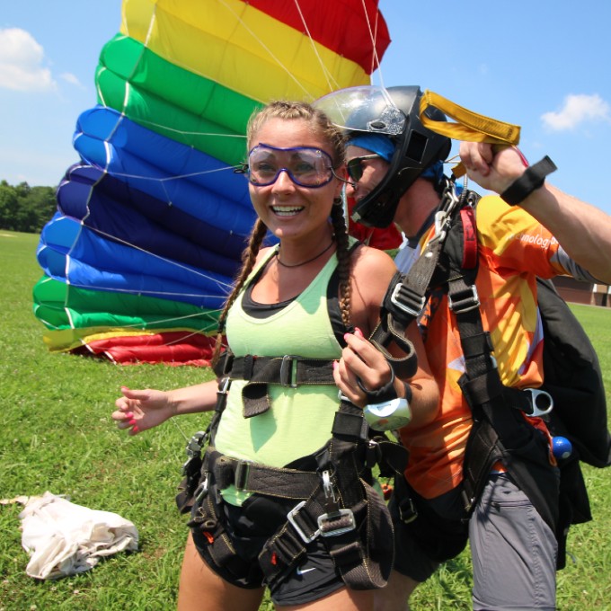 Tandem Skydiving in Williamstown, NJ