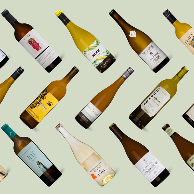https://www.virginexperiencegifts.com/media/image/u/l/ultimate-white-wine-variety-box-plonk-wine-club1.jpg